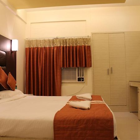 Hotel Shompen Port Blair Esterno foto